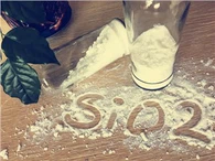 Amorfní křemičitý prášek pro potravinářské výrobky ze silikonové pryže